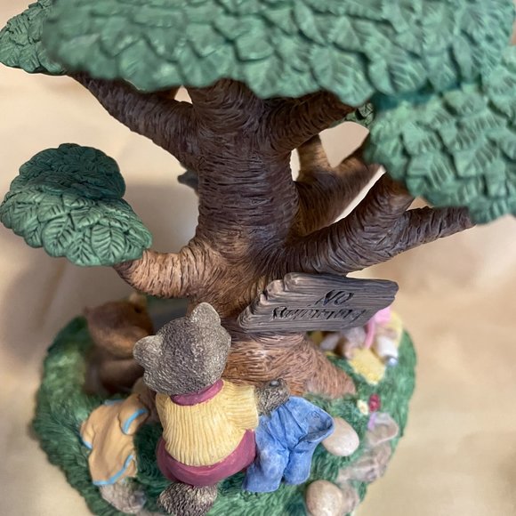 Old Swimming Hole Tender Touches Hallmark LARGE Figurine. - Picture 4 of 8